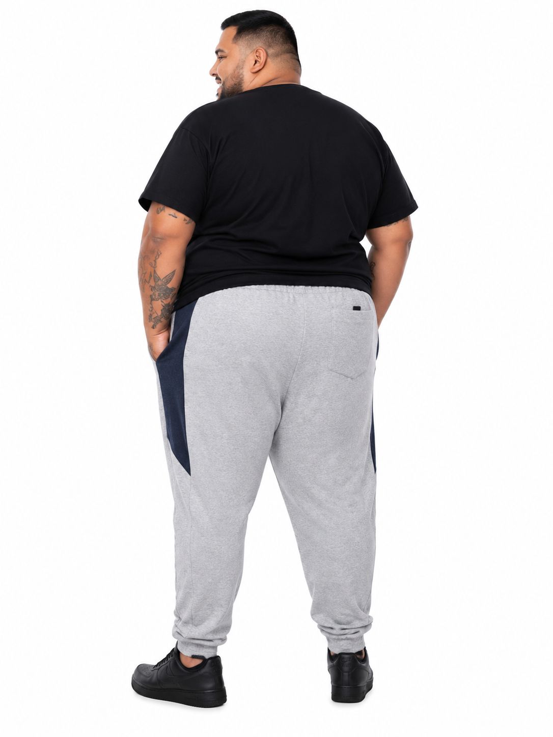 Calça Moletom Jogger Listra Lateral Plus Size Tormenta